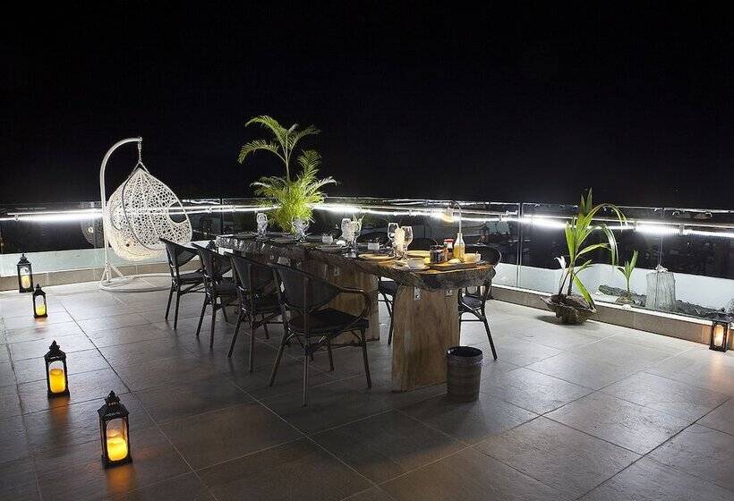 Отель Beluu Sea View Resort