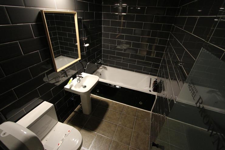 בית מלון כפרי Brown