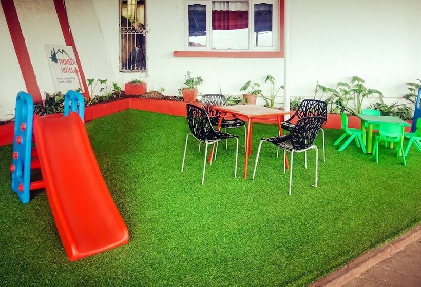 Hotel Super Collection O Pioneer