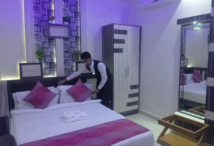 هتل Embassy International