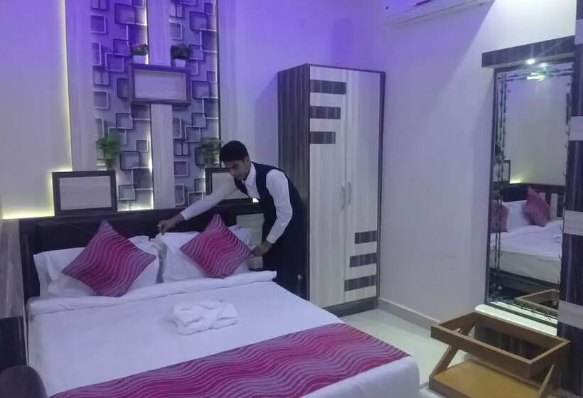 Hotelli Embassy International