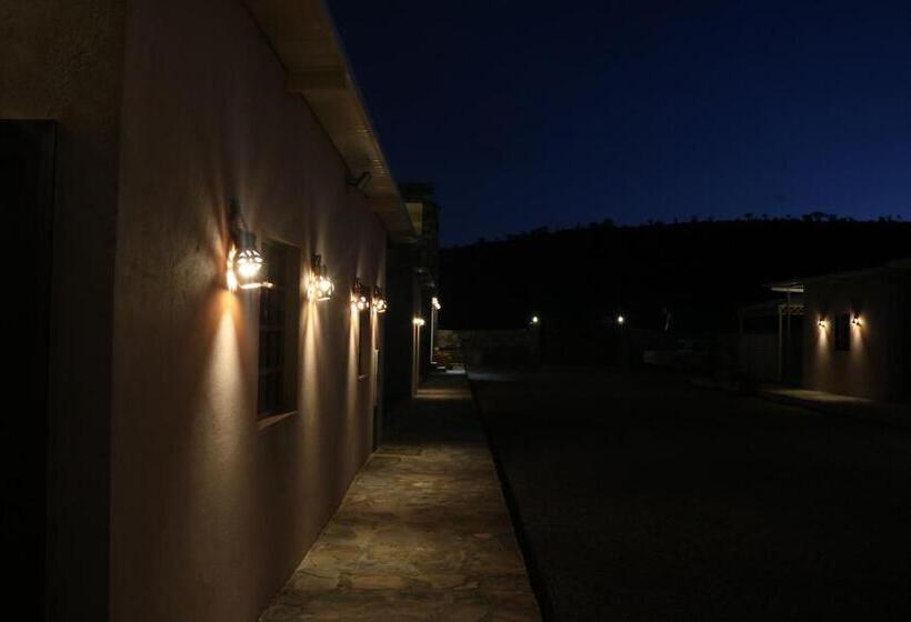 هتل Jabel Shams Stars House