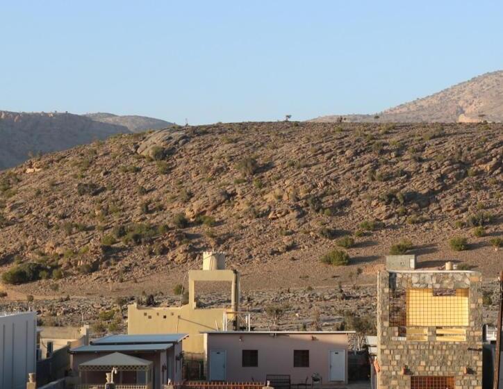 هتل Jabel Shams Stars House