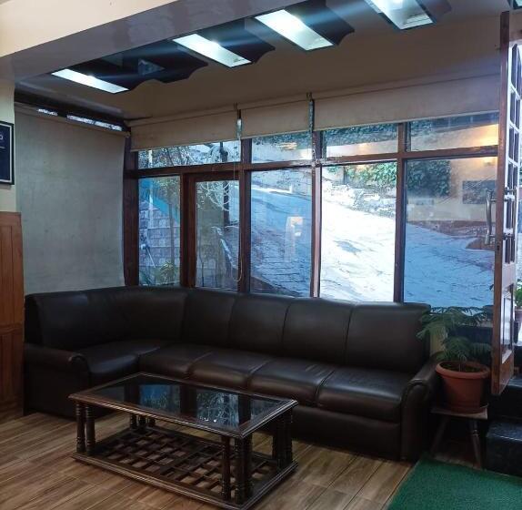 בית מלון כפרי Rajat