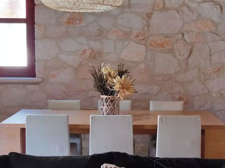 Jootiq Villas