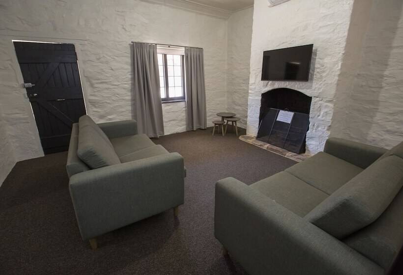 Paxton Square Cottages