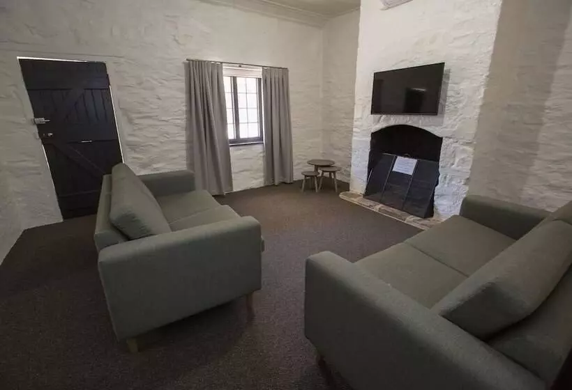 Paxton Square Cottages