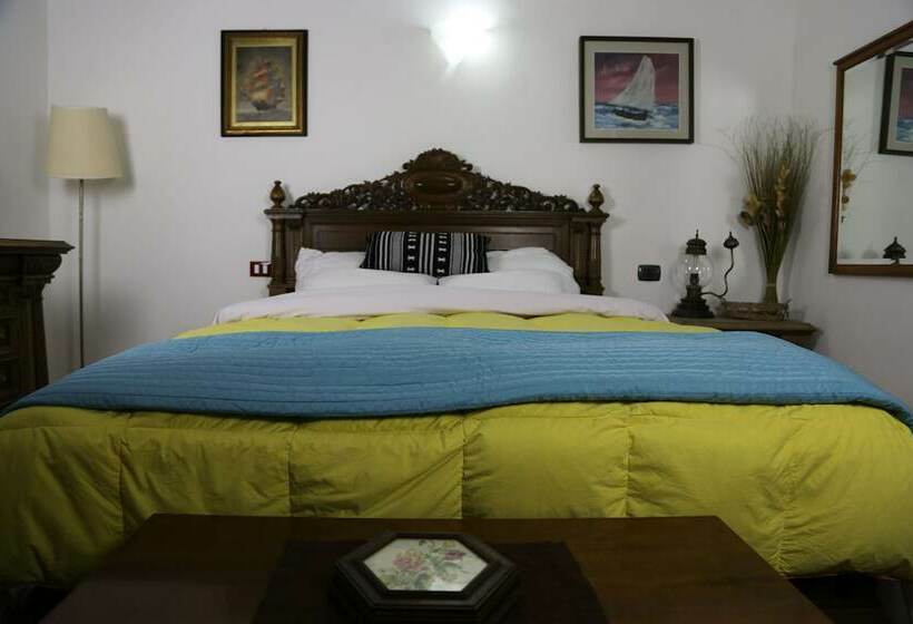 پانسیون Tourist House Santa Croce