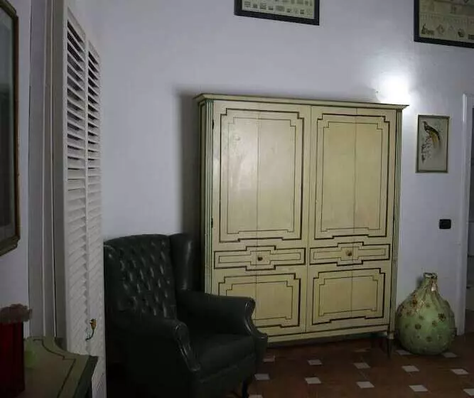 پانسیون Tourist House Santa Croce