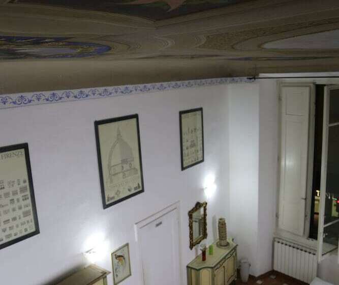 پانسیون Tourist House Santa Croce