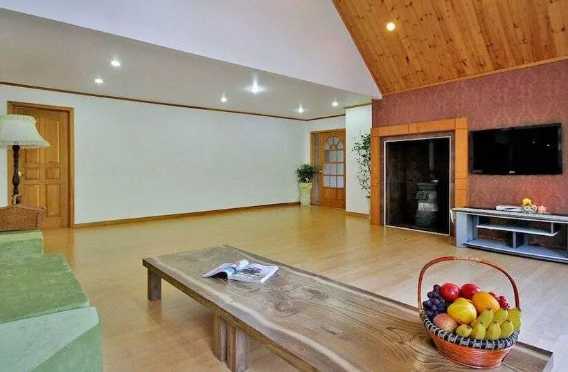 Sanwoolrim Pension