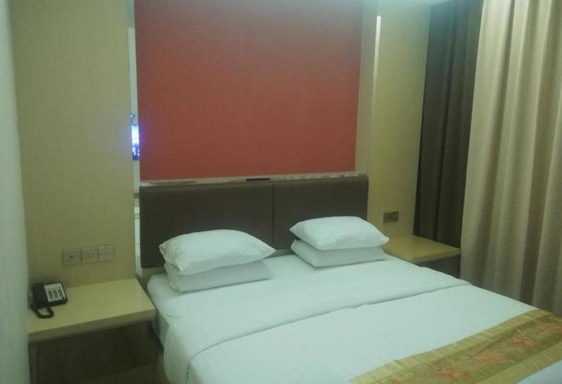 Hotel Capital O 90130 Sawadee