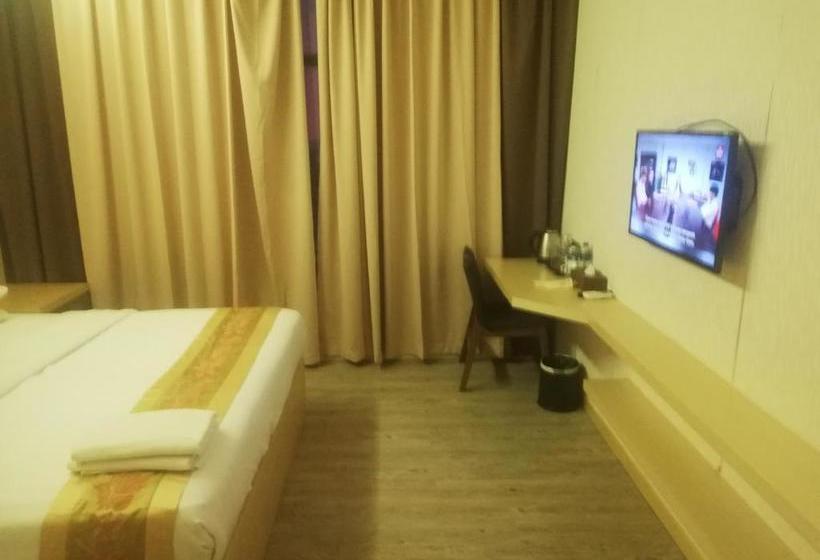 Hotel Capital O 90130 Sawadee