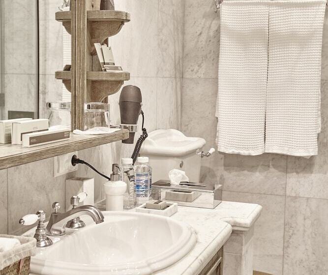 Dom 16 By Ginza Hotels