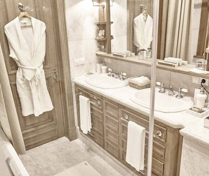 Dom 16 By Ginza Hotels