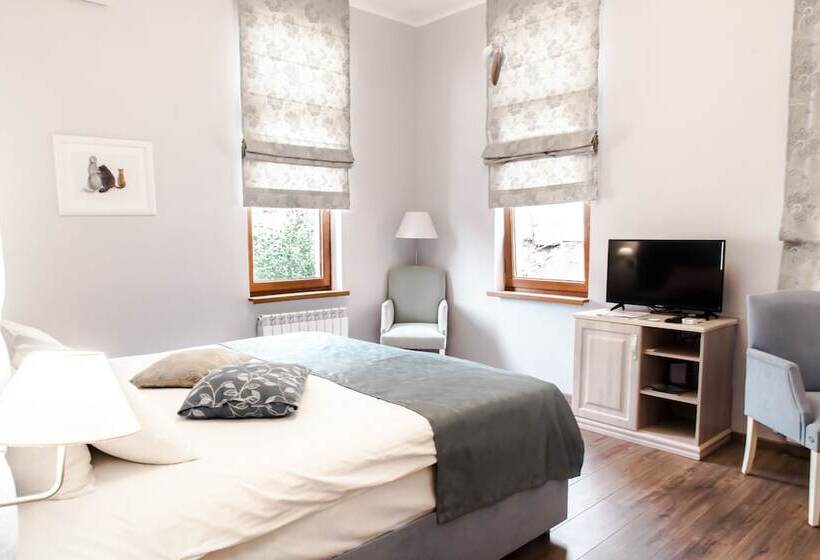 בית מלון כפרי Alm House