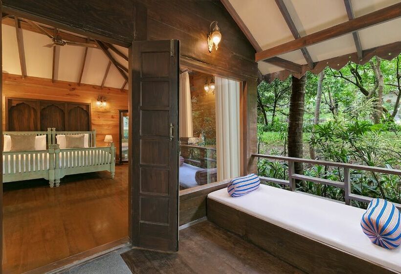 Hotelli Amritara Aura Resort & Spa