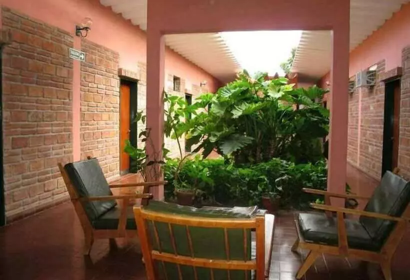 Hotelli Hosteria Cabra Corral