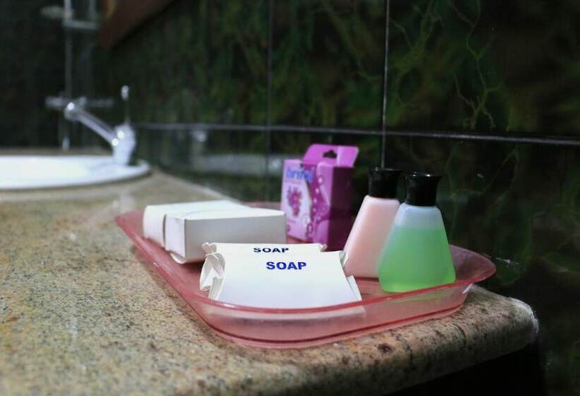 בית מלון כפרי Ralla Beach Resort