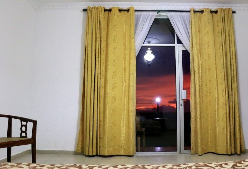 בית מלון כפרי Ralla Beach Resort