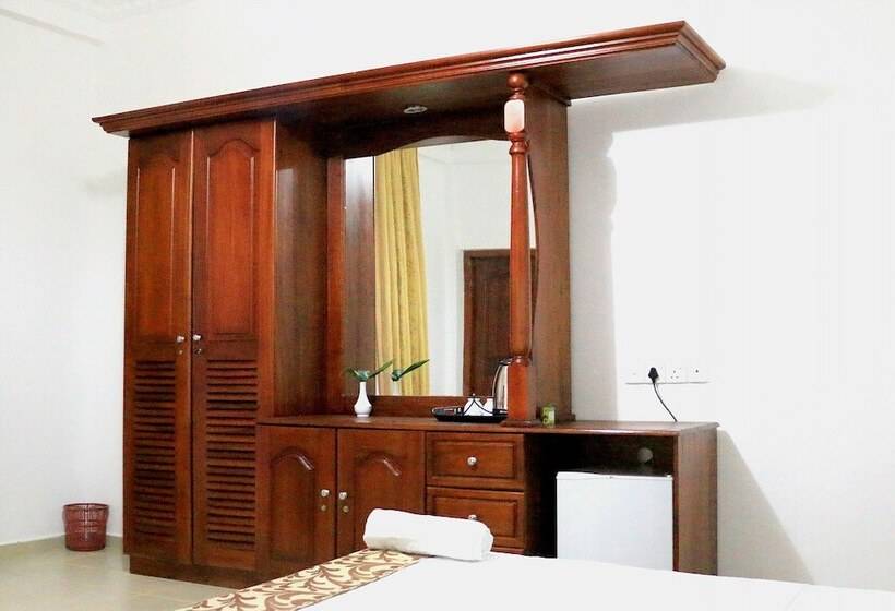 בית מלון כפרי Ralla Beach Resort