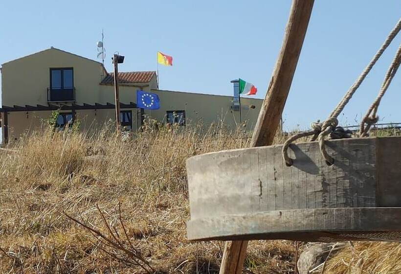 בית מלון כפרי Agriturismo Gessi