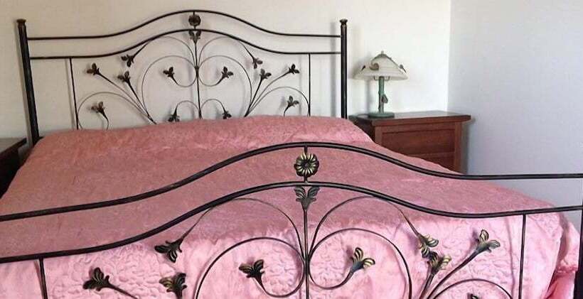 בית מלון כפרי Agriturismo Gessi