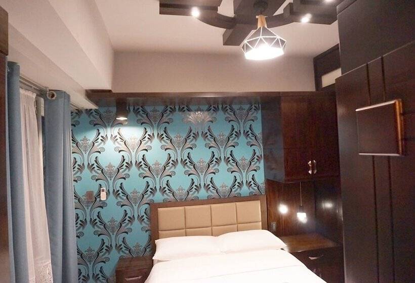 La Mirada Residences