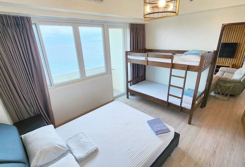 La Mirada Residences