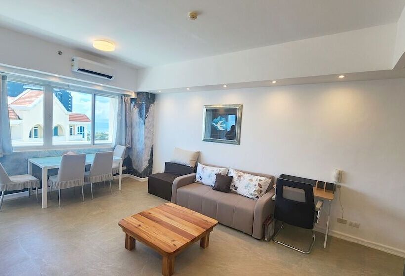 La Mirada Residences