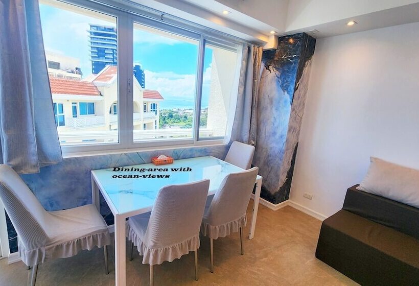 La Mirada Residences