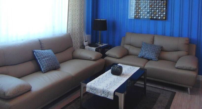 La Mirada Residences