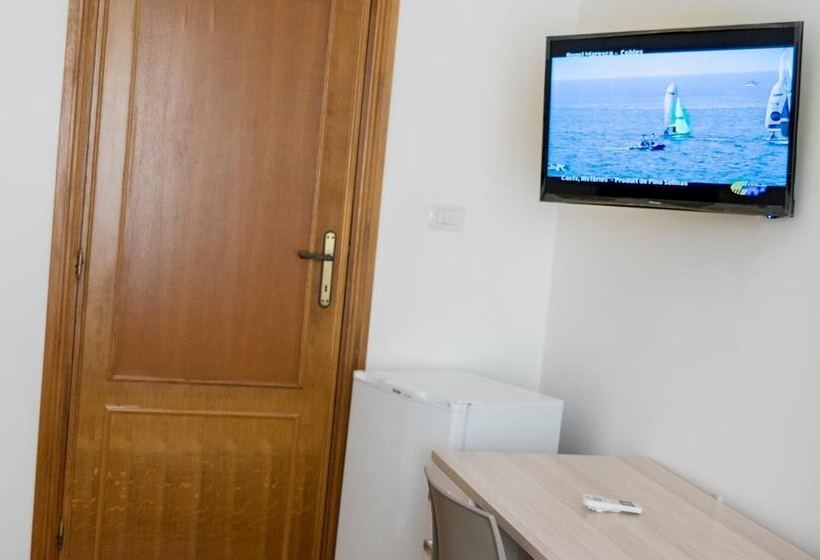 پانسیون Liberty Guest House