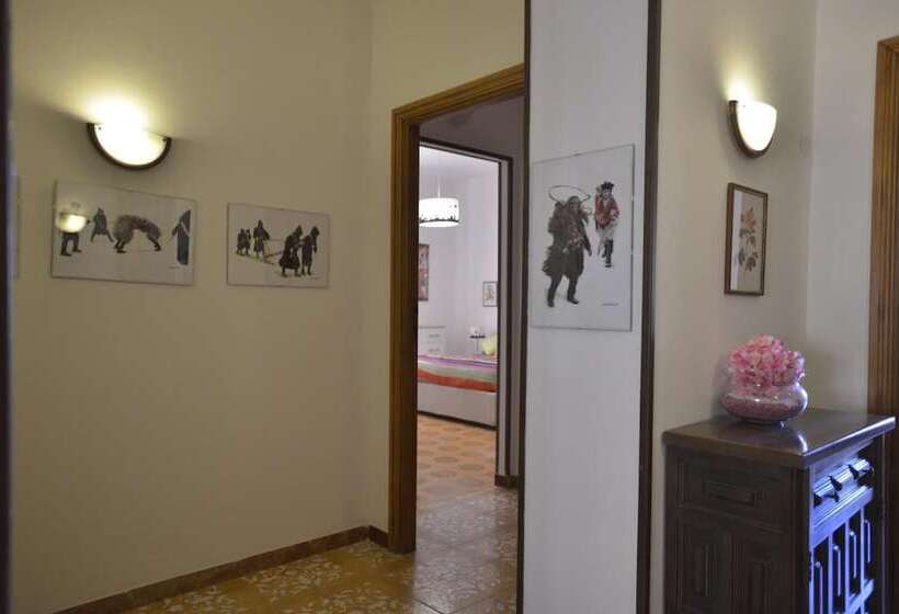 پانسیون Liberty Guest House