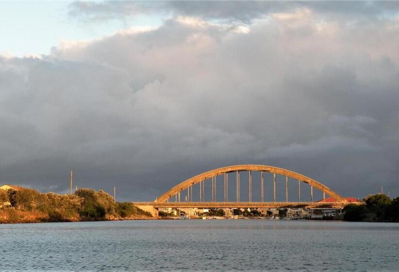 פנסיון Panorama Guest House