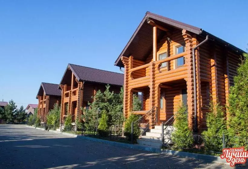 The Best Day Country Club