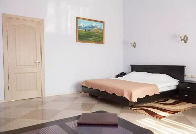 The Best Day Country Club