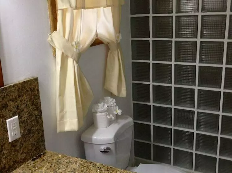 Turtle Beach Cottages