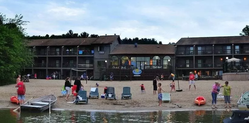 Bakers Sunset Bay Resort