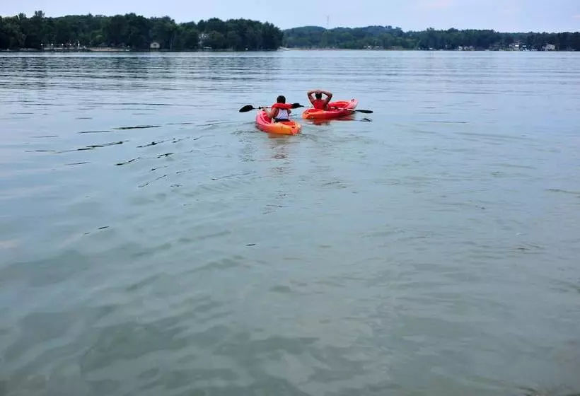 Bakers Sunset Bay Resort