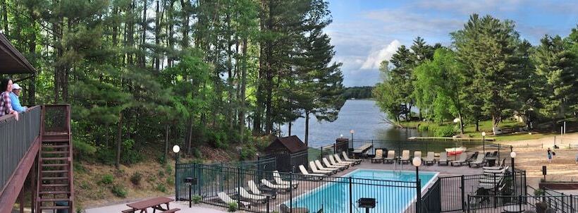 Bakers Sunset Bay Resort