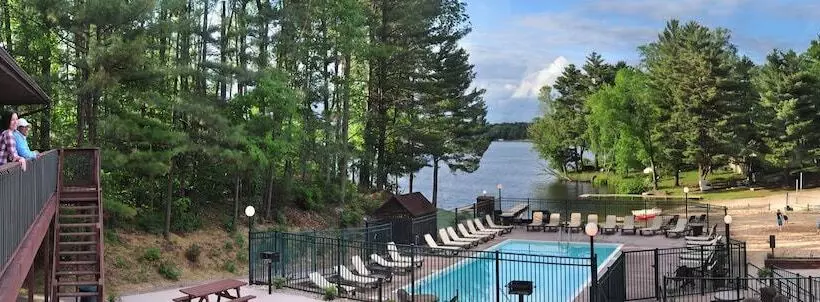 Bakers Sunset Bay Resort