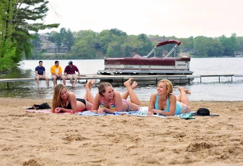 Bakers Sunset Bay Resort