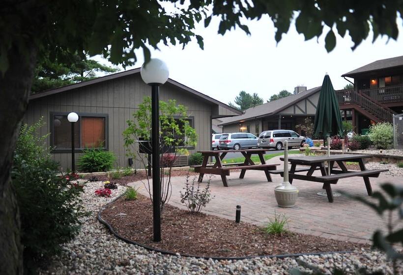 Bakers Sunset Bay Resort