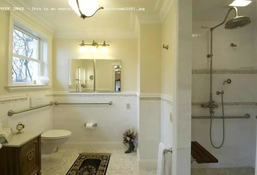 Bed and Breakfast Barretta Gardens Inn