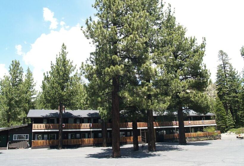 هتل Alpenhof Lodge