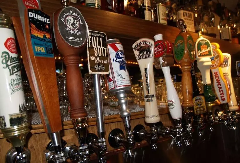 فندق Alpenhof Lodge