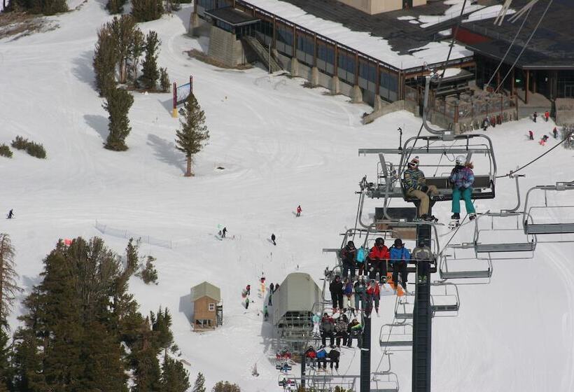 هتل Alpenhof Lodge