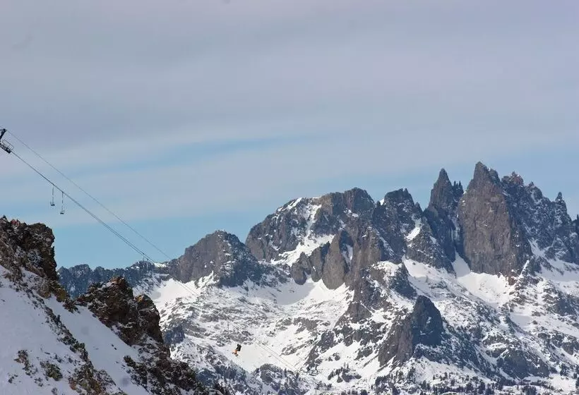 فندق Alpenhof Lodge