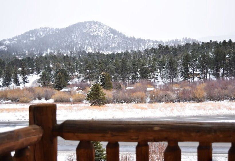 هتل Alpine Trail Ridge Inn